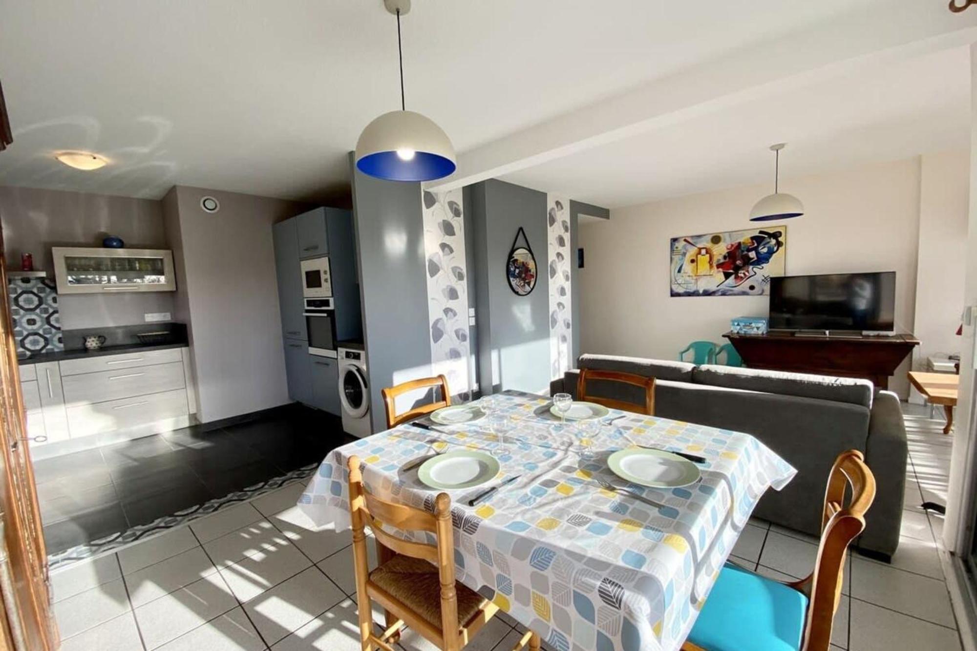 Charmant T3 Cosy A 2 Pas Du Bourg Et Des Plages Larmor-Plage Εξωτερικό φωτογραφία