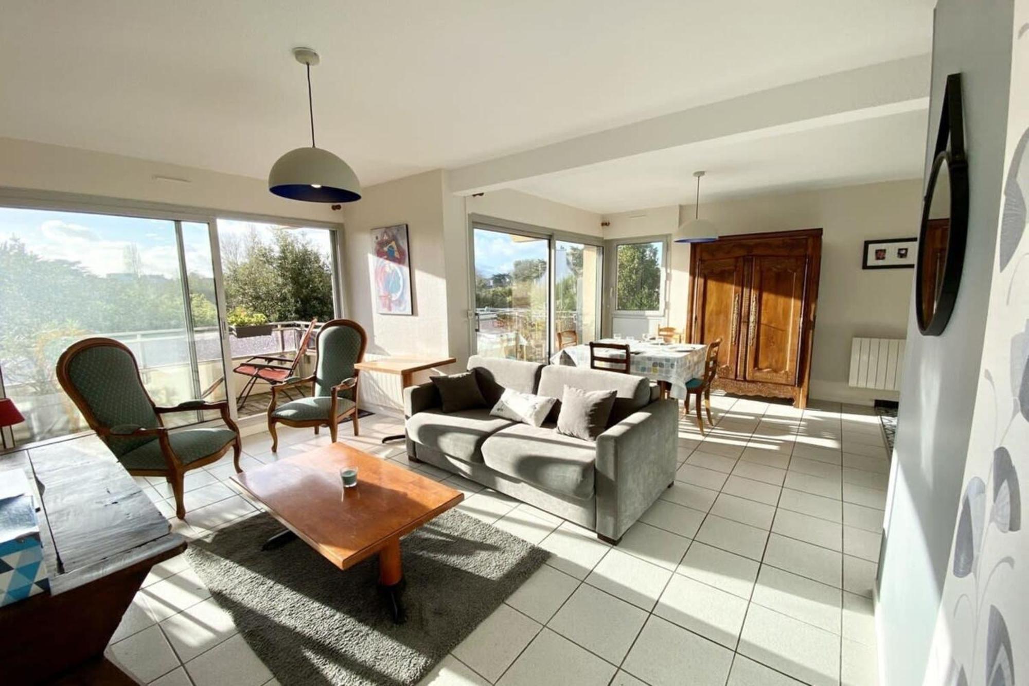 Charmant T3 Cosy A 2 Pas Du Bourg Et Des Plages Larmor-Plage Εξωτερικό φωτογραφία